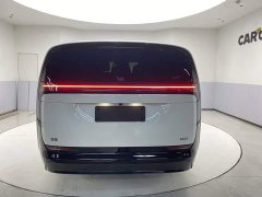 Li Auto MEGA Ultra - фото 6