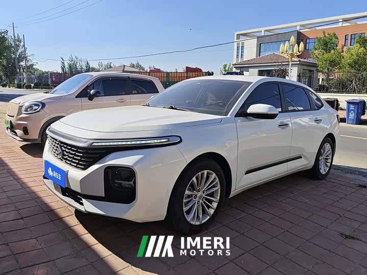 Baojun RC-5 1.5T CVTLuxury Version