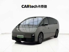 Li Auto MEGA Home Edition - фото 2