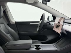 Tesla Model Y Edition - фото 18