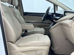 Buick GL8 Deluxe Edition - фото 16