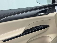 Buick GL8 Deluxe Edition - фото 19