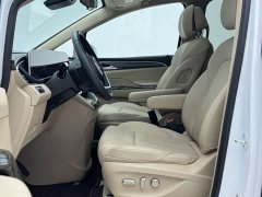 Buick GL8 Deluxe Edition - фото 6