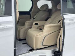 Buick GL8 Deluxe Edition - фото 7
