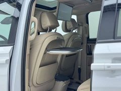 Buick GL8 Deluxe Edition - фото 8