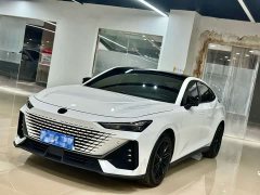 Changan UNI-V 1.5T Premium Version - фото 1