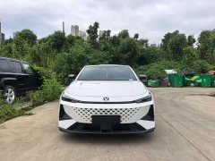 Changan UNI-V 1.5T Deluxe Version - фото 2