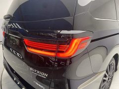 BMW 2.0L e:HEV Luxury Edition - фото 10