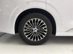 Denza D9 DM-i 945 Luxury Version - фото 11