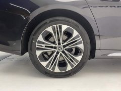 Mercedes-Benz E 300 L Luxury Version - фото 11