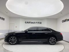 Mercedes-Benz E 300 L Luxury Version - фото 8