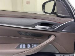 BMW 5 530Li Deluxe Version M - фото 16