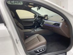 BMW 5 530Li Deluxe Version M - фото 18