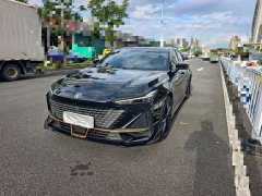 Changan UNI-V 1.5T Edition - фото 1