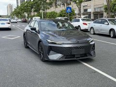 Changan UNI-V 1.5T Premium Version - фото 3