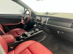 Porsche Macan 2.0T - фото 12