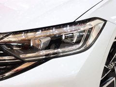 Volkswagen Sagitar 300TSI DSG Super Edition - фото 17