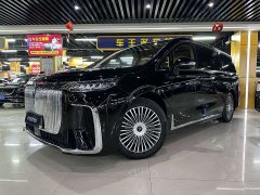 Voyah PHEV AWDPremium Edition - фото 1