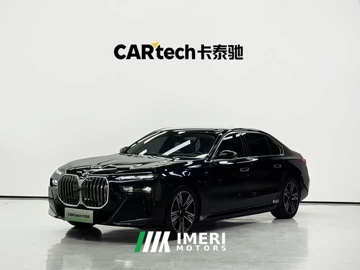 BMW i7 eDrive50L M - автомобиль из Китая