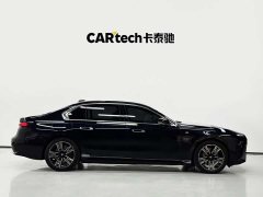 BMW i7 eDrive50L M - фото 4