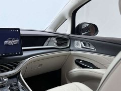Denza D9 DM-i 980 AWD Version - фото 10