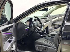 Volkswagen 380TSI Luxury Edition - фото 8