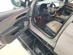 FAW EH7 640 AWD Edition - фото 16