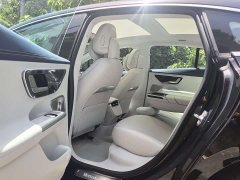 Mercedes-Benz EQE 500 4MATIC Pioneer Edition - фото 10