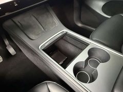 Tesla Model Y Edition - фото 5