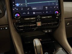Toyota Wilfa Crown Dual Engine 2.5L HV Extreme Edition - фото 5