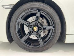 Porsche 718 Boxster 2.0T - фото 18