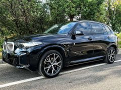 BMW X5 xDrive 30Li Deluxe VersionM - фото 1
