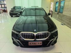 BMW 5 530Li Deluxe Version M - фото 2