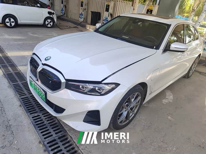BMW i3 eDrive 35 L