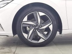 Audi 1.5L CVT LUXPremium Edition - фото 17