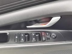 Audi 1.5L CVT LUXPremium Edition - фото 9