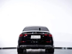 Mercedes-Benz E 300 L Luxury Version - фото 6