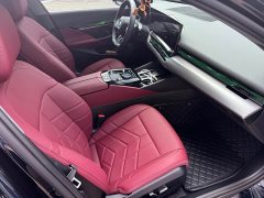 BMW i5 eDrive 35L M - фото 8