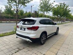 BMW X1 sDrive20Li fashionable - фото 9