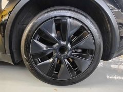 Tesla Model Y Edition - фото 8