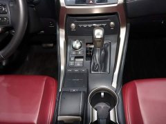 Lexus NX 200 Edition VI - фото 15