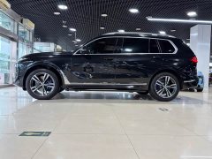 BMW X7 xDrive40i Deluxe VersionM - фото 4