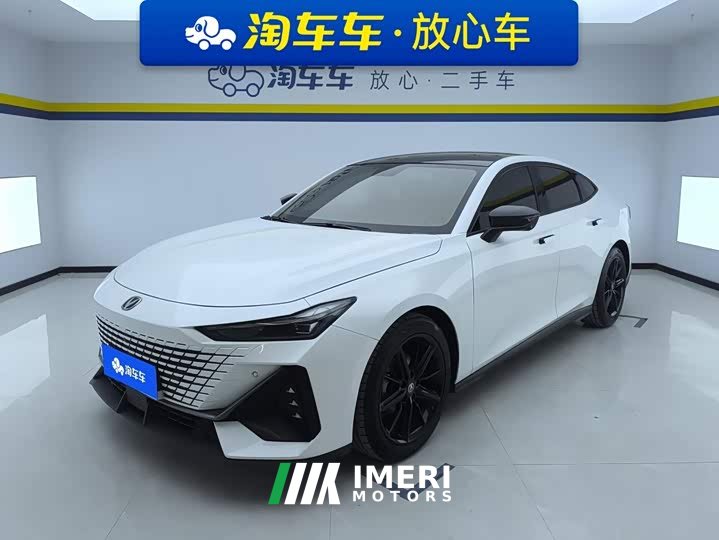 Changan UNI-V 1.5T Premium Version - автомобиль из Китая
