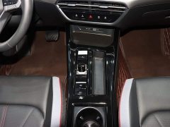 Lynk & Co Lingdu L 280TSI DSG spicy version - фото 15