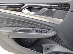 Volkswagen 330TSI Luxury Edition - фото 8