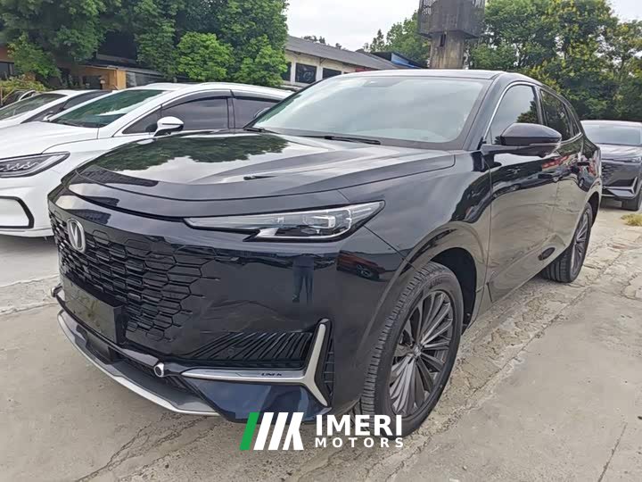 Changan UNI-K 2.0T Version - автомобиль из Китая
