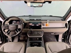 Land Rover 90 3.0T P400 XS - фото 18