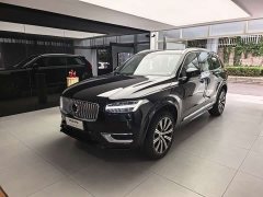 Volvo XC90 B5 Luxury Edition 7 - фото 1