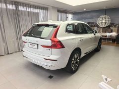 Volvo XC60 B5 AWDLuxury Edition - фото 16