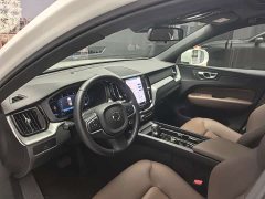 Volvo XC60 B5 AWDLuxury Edition - фото 5